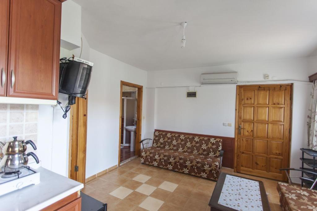 Mevsim Otel Akyaka  Exterior photo